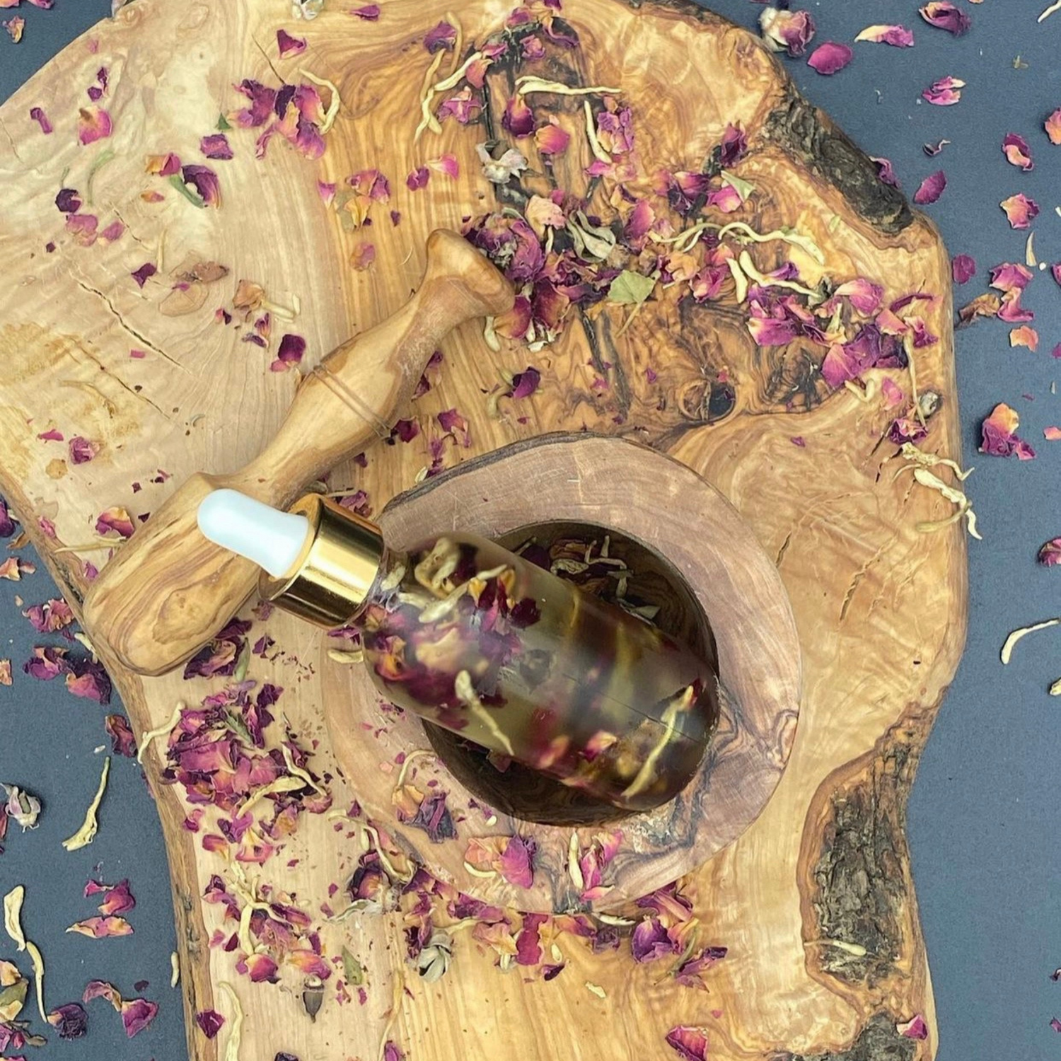 Honeysuckle &amp; Rose Flower All Over Oil - Ayoni Wellness